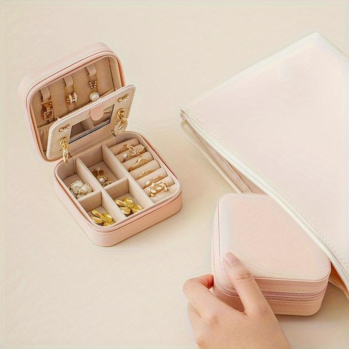 Actual product image Only-Bags.Store 1 Stück Mini-Reise-Schmuck-Organizer im klassischen Stil mit Spiegel, 3-lagiger Aufbewahrungskoffer