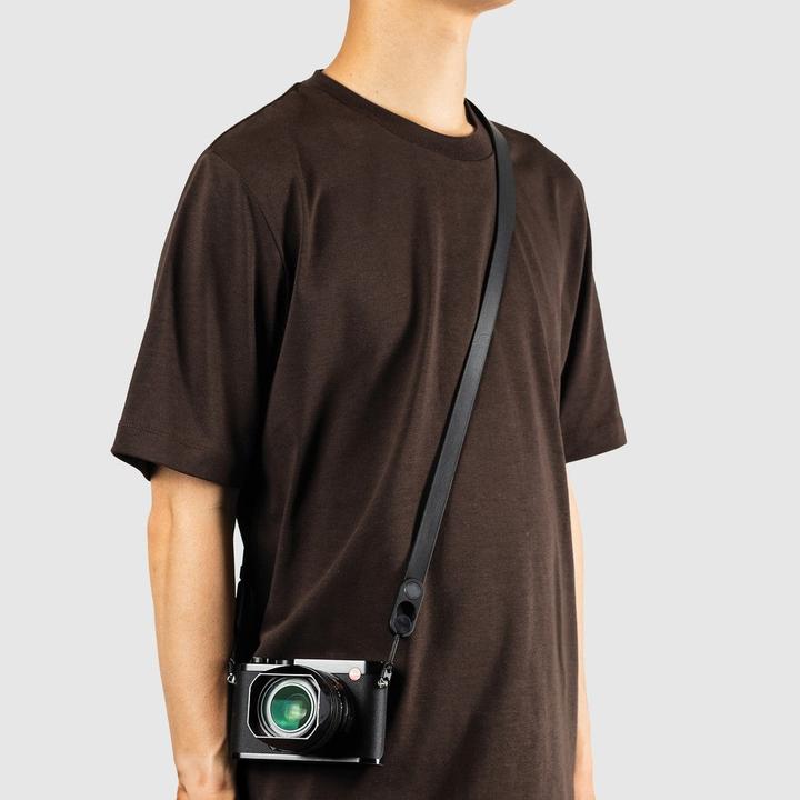 Actual product image Peak Design Leather Camera Strap Standard (Neck belt)