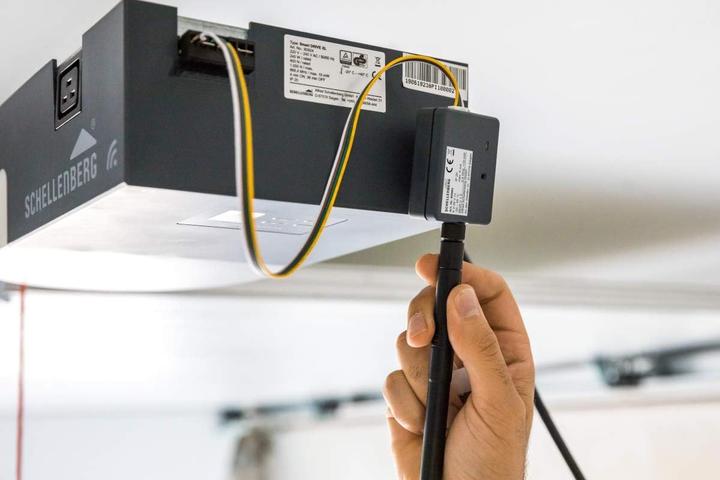 Immagine prodotto Schellenberg Apriporta per smartphone