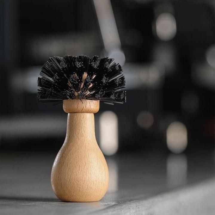 Actual product image MHW 3Bomber Sieve support brush