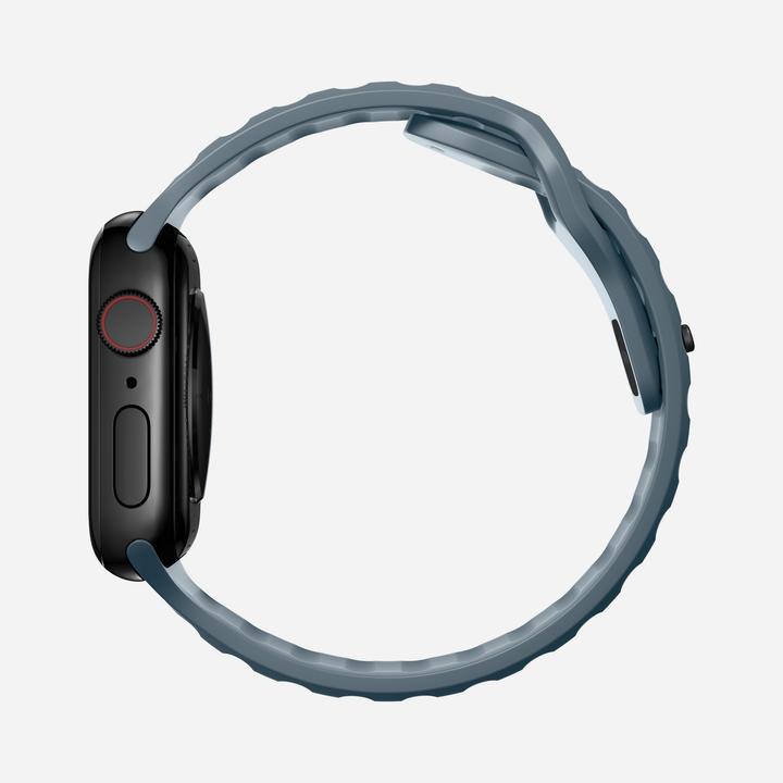 Produktbild Nomad Strap - Sport FKM rubber horlogebandje - Geschikt voor Apple Watch 41/40 mm - Marine Blue (Fluorelastomer)