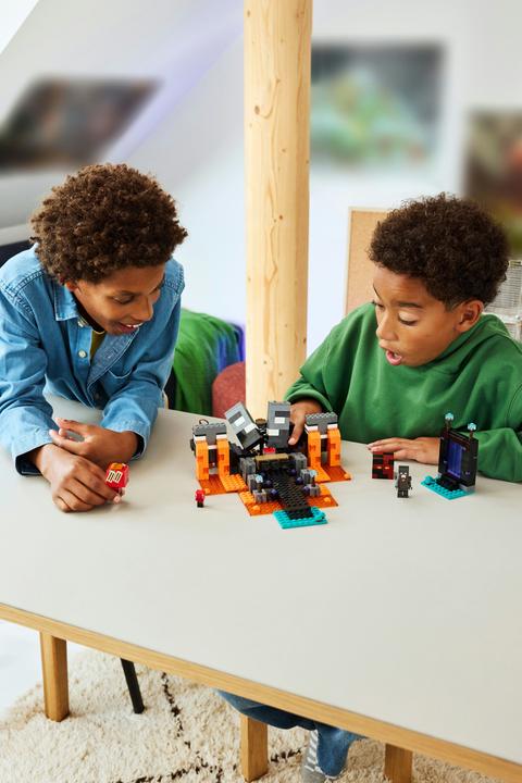 Produktbild LEGO Duell mit dem Wither (21590)