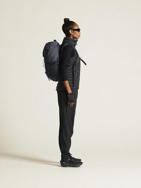 Actual product image Craft ADV Explore Lt. Down Vest W (M)