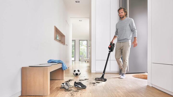 Immagine prodotto Bosch Hausgeräte BCS82PWR25 Serie 8 illimitata di acciaio