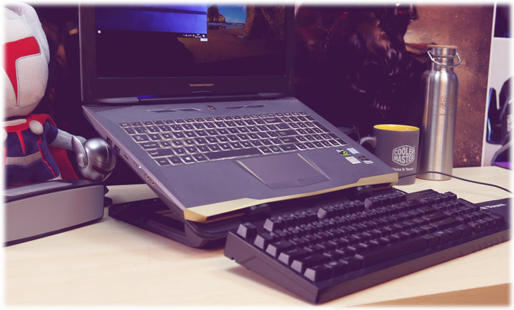 Actual product image Cooler Master Ergostand IV