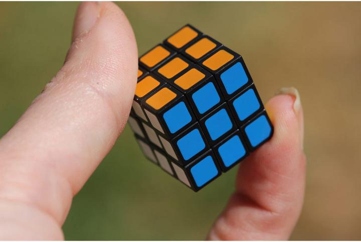 Actual product image Worlds Smallest Rubik's Cube (3 x 3)