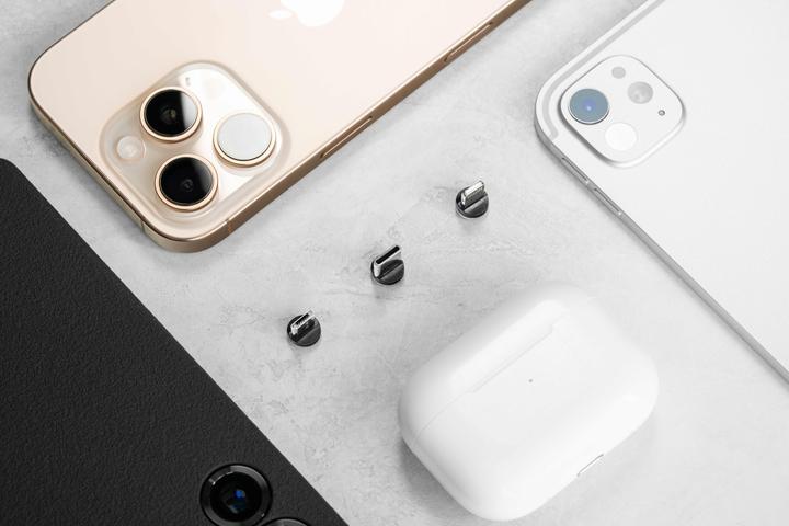 Image du produit Statik Mag.Tip for Mag.Chargecables PUP-0135 1xLightn.1xUSB-C,1xMicro-USB (10 W)