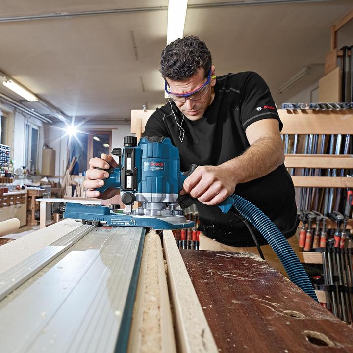 Produktbild Bosch Oberfräse GOF 1250 CE, mit L-BOXX