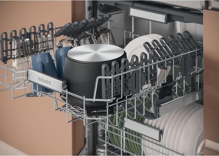 Actual product image Hotpoint H7F HS51 X Freestanding dishwasher