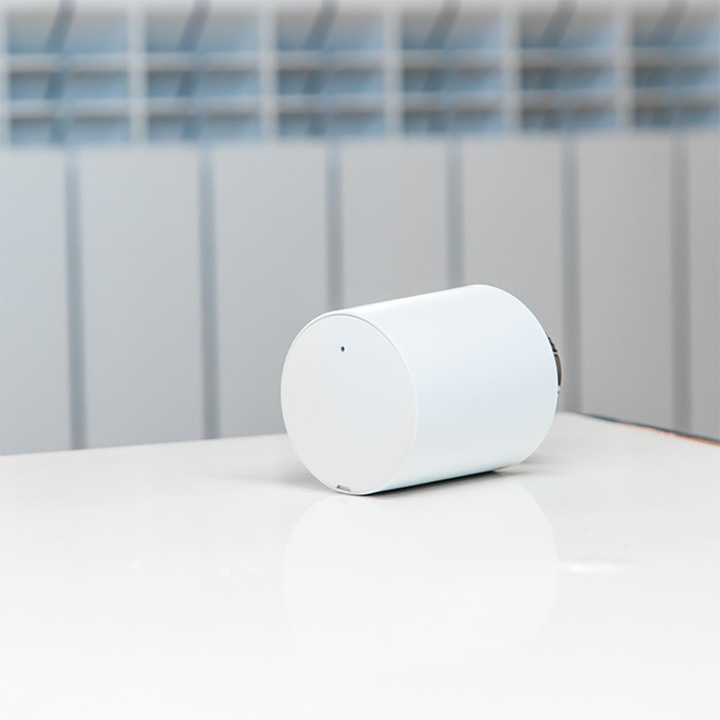 Actual product image Shelly BLU TRV x3 + BLU Gateway Gen3