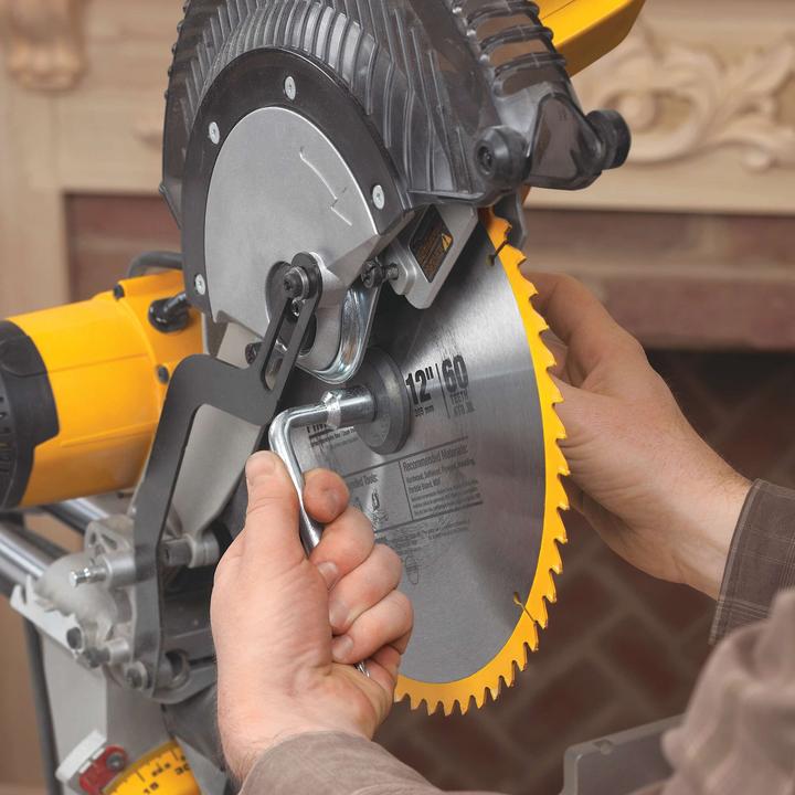 Actual product image DeWalt DWS780-QS Panel saw