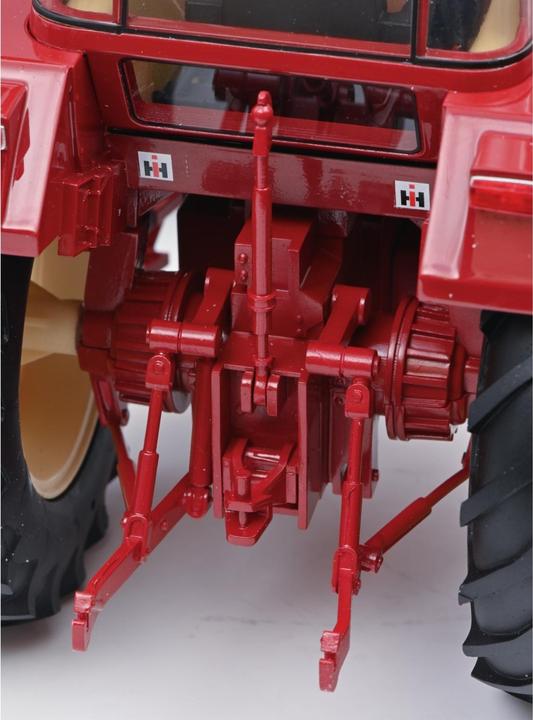 Actual product image Schuco International 1455 XL red 1:32