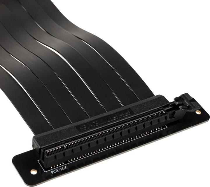 Produktbild Phanteks PCIe x16 Riser Flachband-Kabel, 90 Grad (22 cm, PCIe)