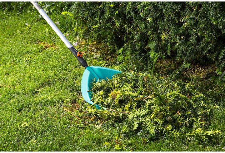 Actual product image Gardena Combisystem bucket rakes
