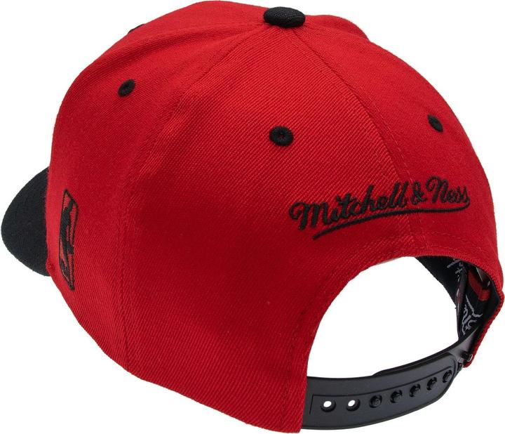 Produktbild Mitchell & Ness M&N Stretch Snapback Classic Red Cap - Chicago Bulls Rot (One Size)