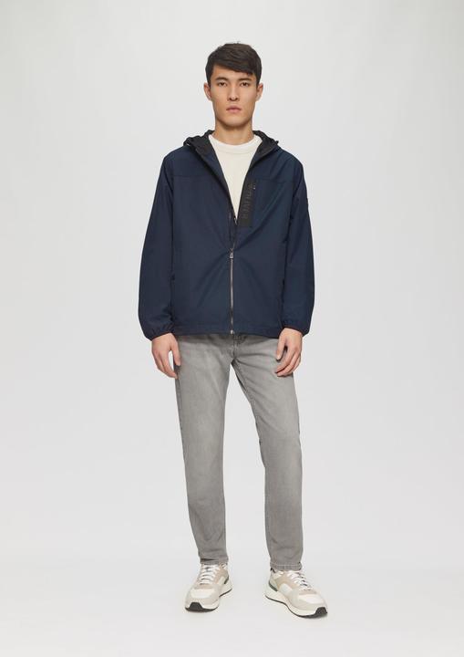 Actual product image S.Oliver Outdoor-Jacke Sportive Jacke mit Kapuze und Logo-Details (XL)