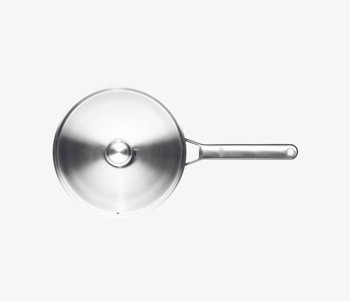 Actual product image Fiskars Taiten sauté pan, 26cm (Frying pan, Aluminium, 26 x 10.80 cm)