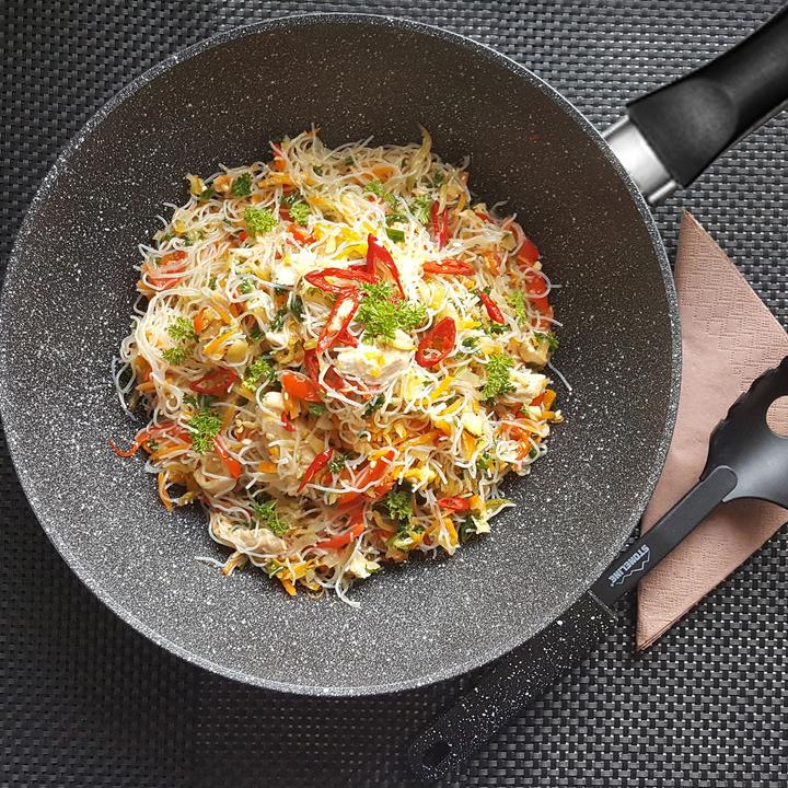 Actual product image Stoneline Wok 30cm, Made in Germany (Wok, Aluminium)