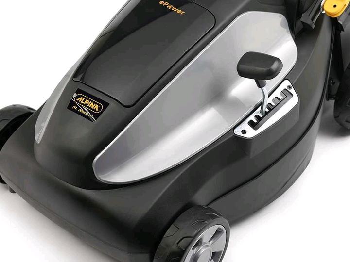 Actual product image Alpina Garden This powerful yet lightweight cordless lawn mower is equipped with two 20V lithium-ion batteries. (Rechargeable battery operated)