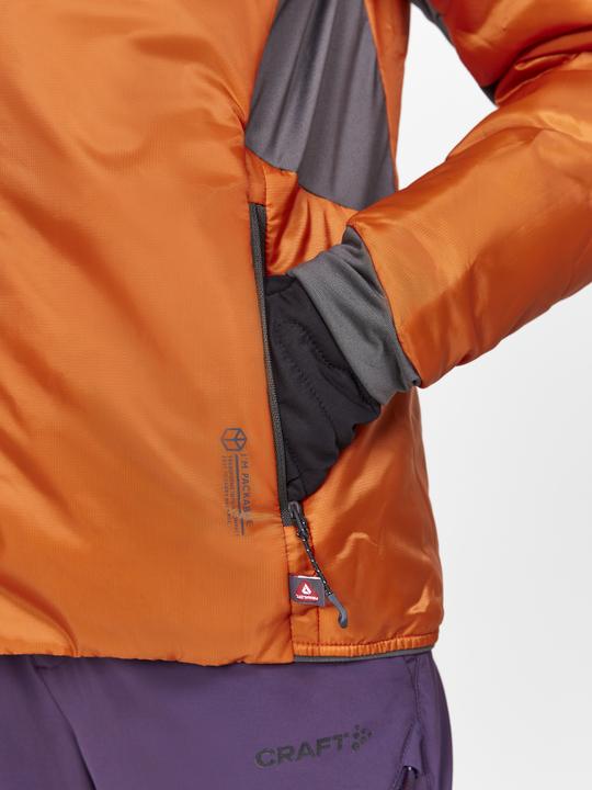 Actual product image Craft Adv Explore Lightweight Jacket W (S)