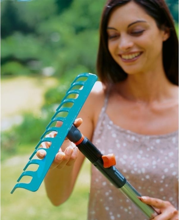 Actual product image Gardena Rake without handle
