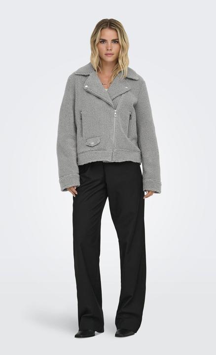 Actual product image Only in fur look ONLRIO TEDDY BIKER (S)