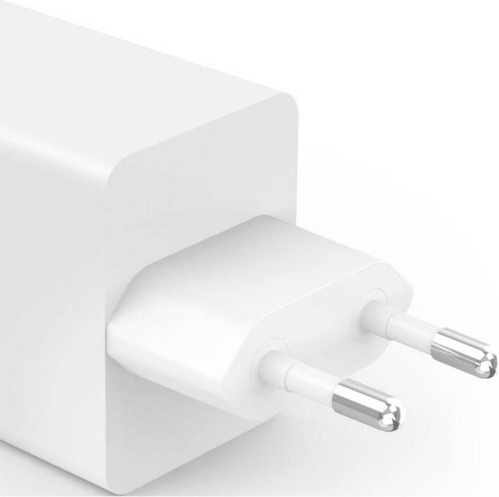 Actual product image Hama GaN quick charger, 2x USB-C PD, 1x USB-A Q (100 W)
