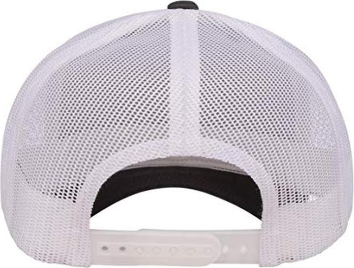 Actual product image Yupoong Classics Trucker Cap Retro Style Multicam Pattern (One size)