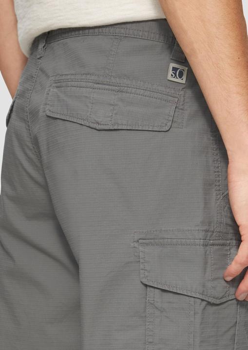 Actual product image S.Oliver Bermuda File: Strukturierte Bermuda im Relaxed Fit in 3/4-Länge (29)