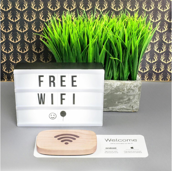 Actual product image Ten One Design Share Wifi Porter WiFi Guest Access via Camera & NFC (Cover)