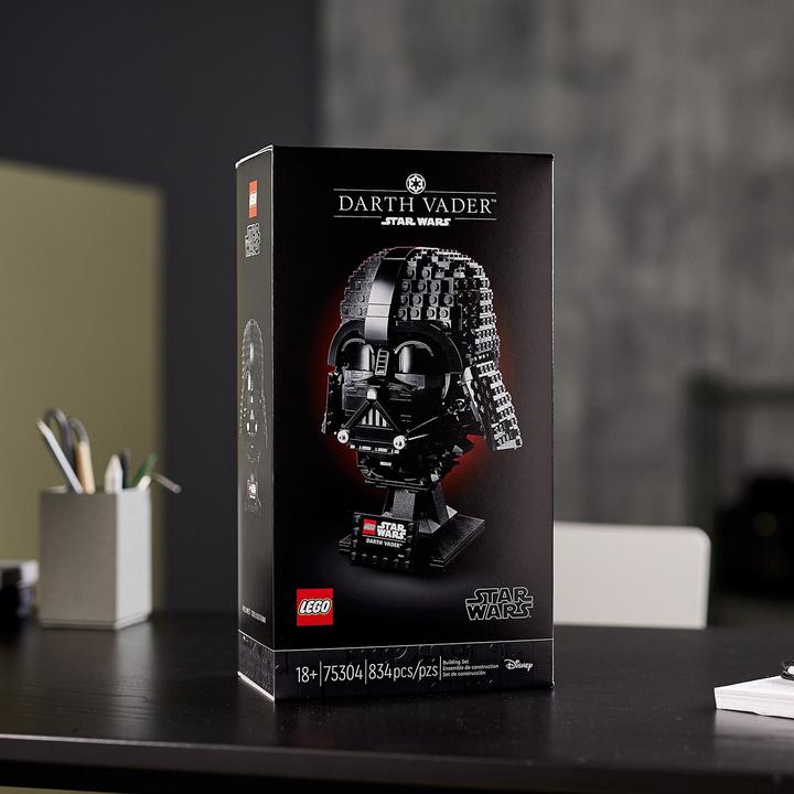 Actual product image LEGO Darth Vader Helmet (75304, LEGO Star Wars)