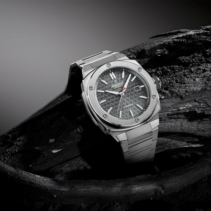 Actual product image Alpina Watch Alpina AL-525G4AE6B Extreme (Diving watch, 41 mm)