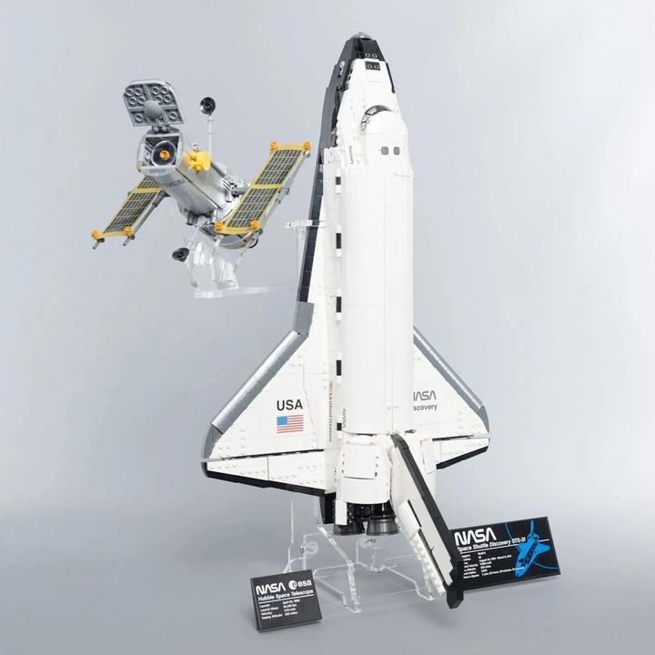 Produktbild iDisplayit Acryl-Ständer Vertikal für LEGO® 10283 NASA Space Shuttle Discovery