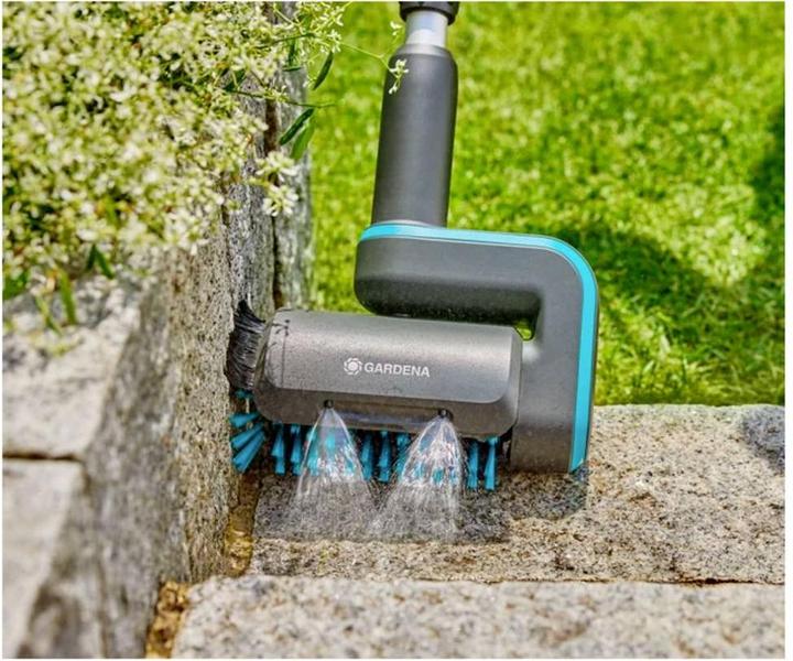 Image du produit Gardena Multi-nettoyeur sur batterie Aqua Brush Universal 04/18V P4A (Fonctionnement sur batterie, Fonctionnement sur piles)
