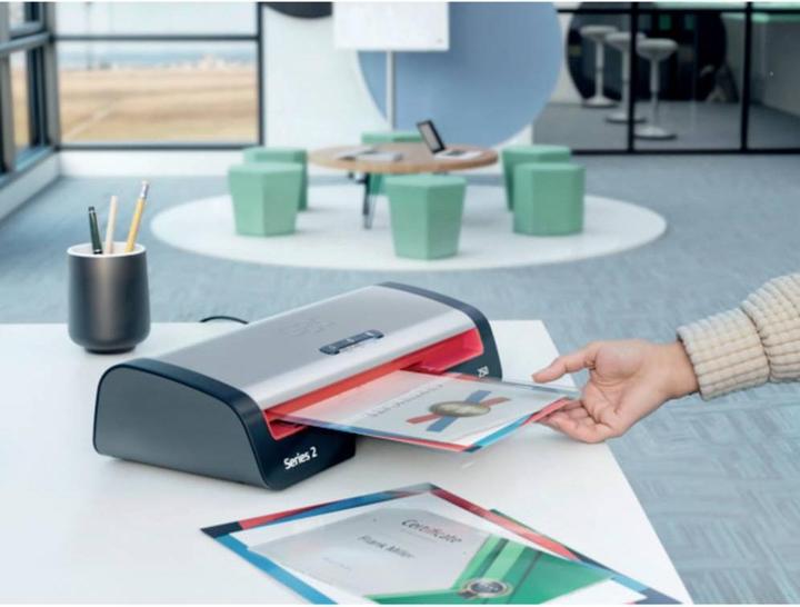 Actual product image GBC Laminator 250 (EU version) (75 - 125 µm, A4)