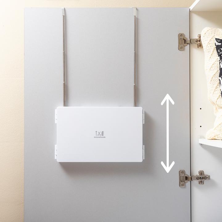 Actual product image InnovaGoods Bathroom mirror with LED - 360º SINE - Lithium battery (32 x 6 x 24 cm)