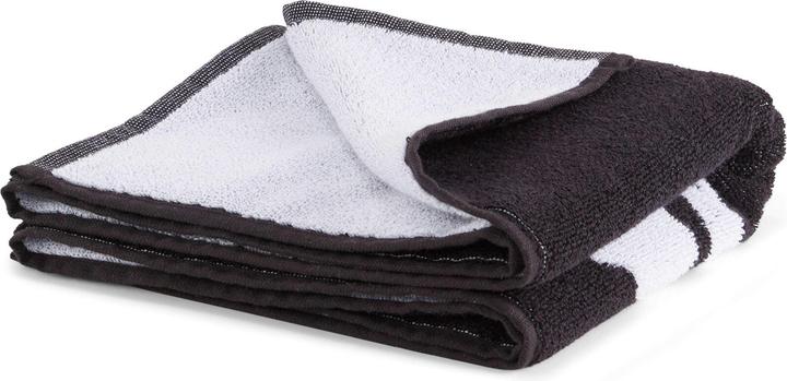 Puma Black, Puma White