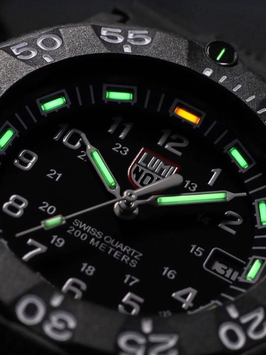 Actual product image Luminox Original Navy Seal 3000 Series (Diving watch, 43 mm)