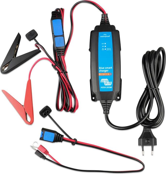 Actual product image Victron Energy Blue Smart IP65 Charger 6V/12V-1.1 + DC connector (12V, 6V, 1.10 A)