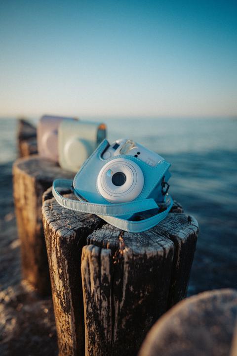 Actual product image Cullmann RIO Fit 120 Pink Camera Bag for Instax Mini 12 (Kamera Bereitschaftstasche)