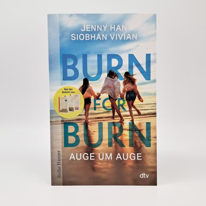 Actual product image Burn for Burn (German, Jenny Han, Siobhan Vivian, 2025)