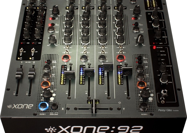 Produktbild Allen & Heath Xone:92 (Clubmixer)