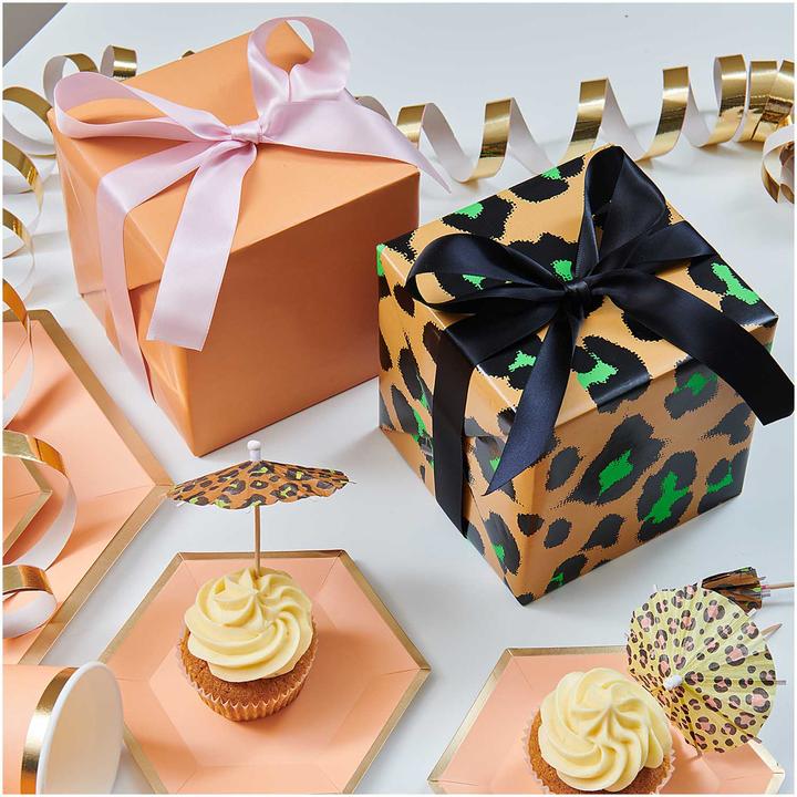 Actual product image Rico Design Wrapping paper Leo 70 x 3 m, Green/Orange (Wrapping paper, 1 x)