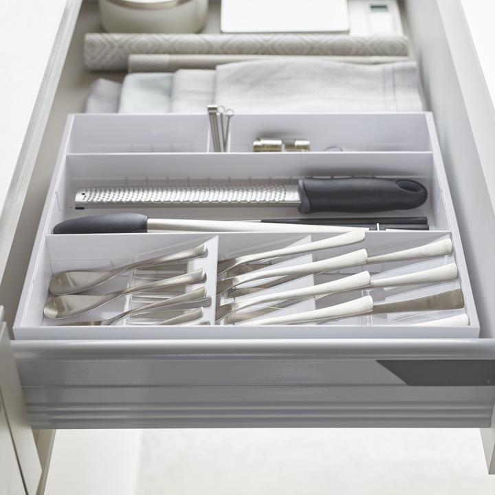 Productafbeelding Yamazaki Uittrekbare besteklade met schuine vakken TOWER