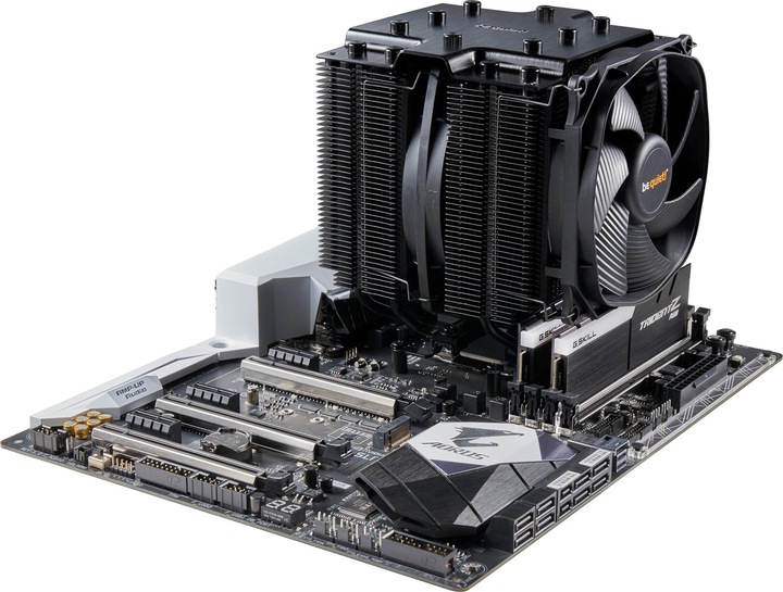 Actual product image be quiet! Dark Rock Pro 4 (162.80 mm)