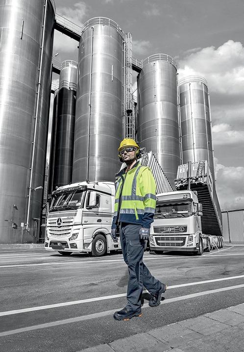 Actual product image Uvex Safety Safety boots (S3, 44)