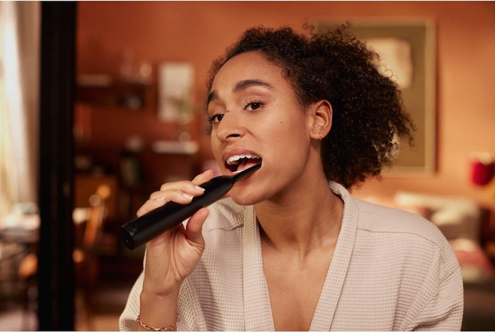 Actual product image Philips Sonicare Series 5500 (Sonic toothbrush)