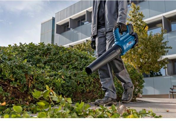 Actual product image Bosch Professional GBL 18V-750 Solo (Rechargeable battery operated, Leaf blower)
