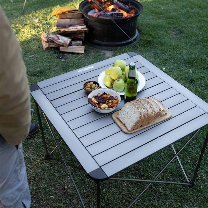 Produktbild Naturehike Faltbarer Aluminium Outdoor- und Campingtisch