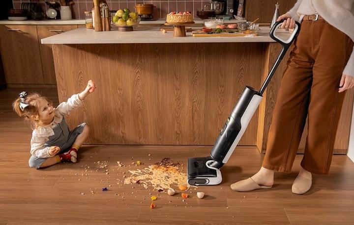 Actual product image Roborock F25